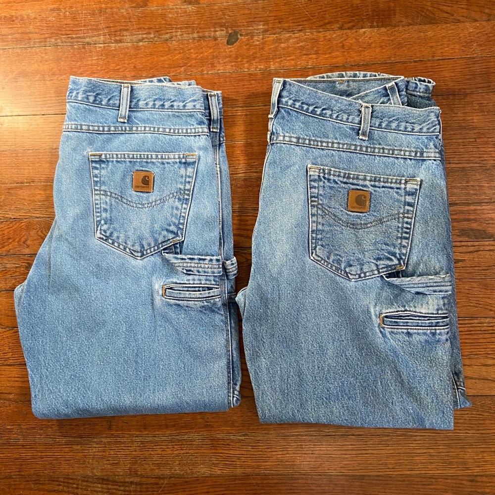 2 pair Carhartt 35x29 relaxed fit denim jeans